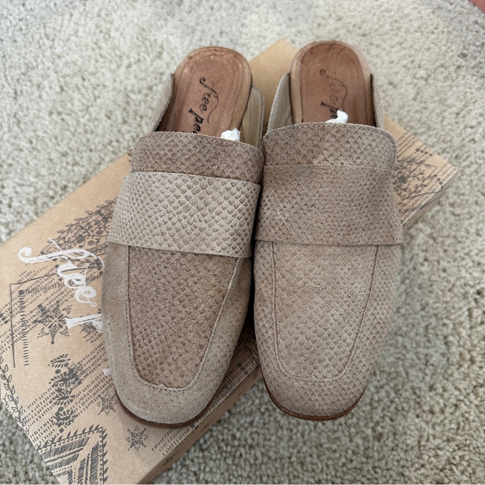 Free People At Ease Loafer Beige
